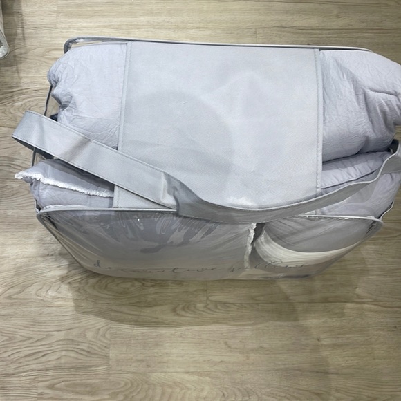 Dream Stories 10-Piece Super Soft Comforter Set - Picture 4 of 5